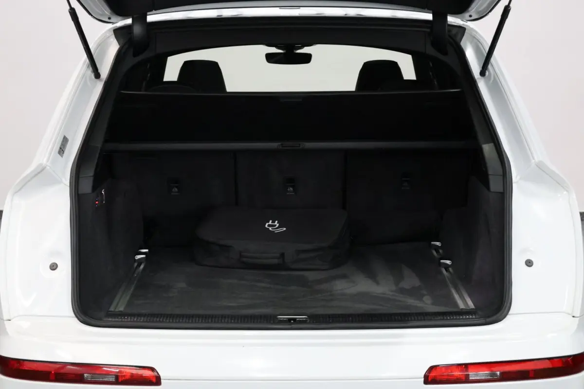 60 TFSI e quattro Competition 456+PK 3x S-LINE/MAXTON/B&O/SFEER/PANO/LUCHT/RS ZETELS+S.VERWARMING/22"/ACC/12 MND GARANTIE