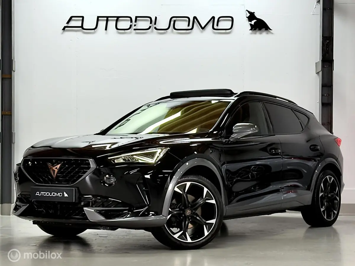 1.4 e-Hybrid Performance | Pano | 360 | Dodehoek | Leer | Stuur- & Stoelverwarming | Sfeer | 19" | ACC | Memory | Travel Assist | 204PK