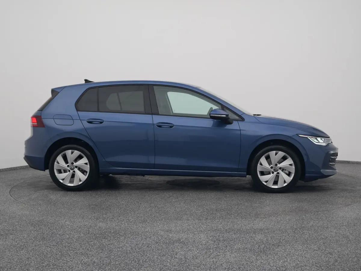 1.5 eHybrid Life Edition | CAMERA | ADAPTIVE | STOEL- EN STUURVERW.