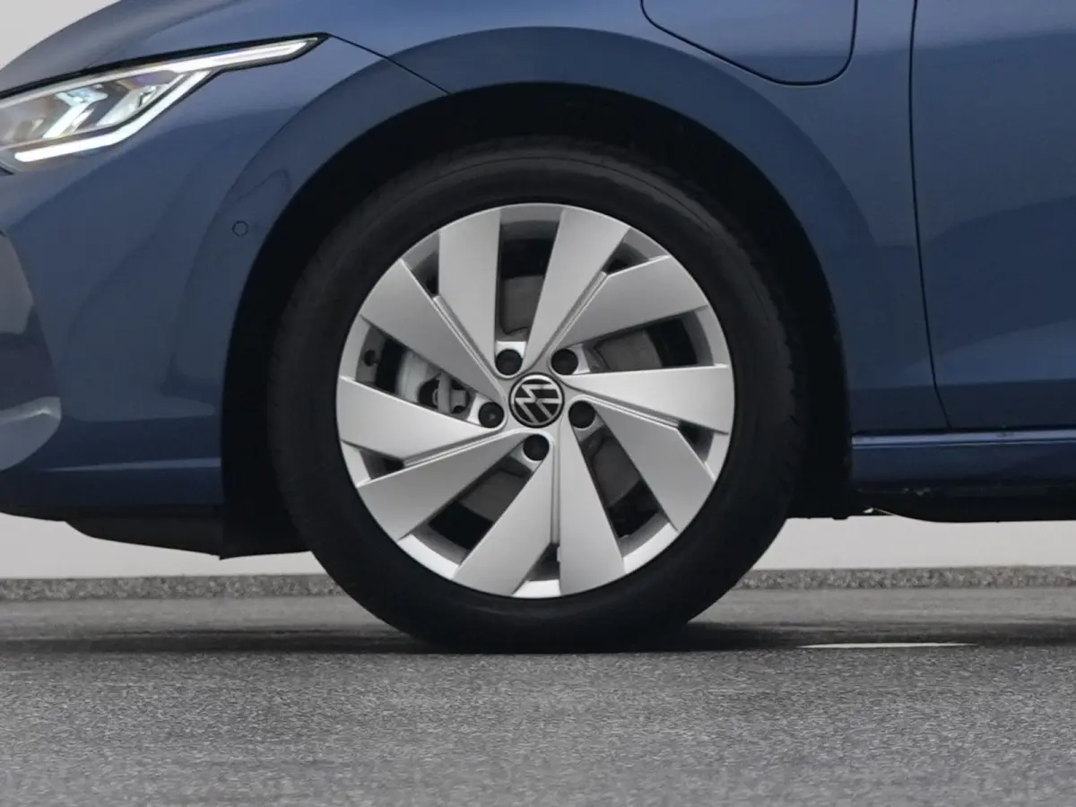 1.5 eHybrid Life Edition | CAMERA | ADAPTIVE | STOEL- EN STUURVERW.