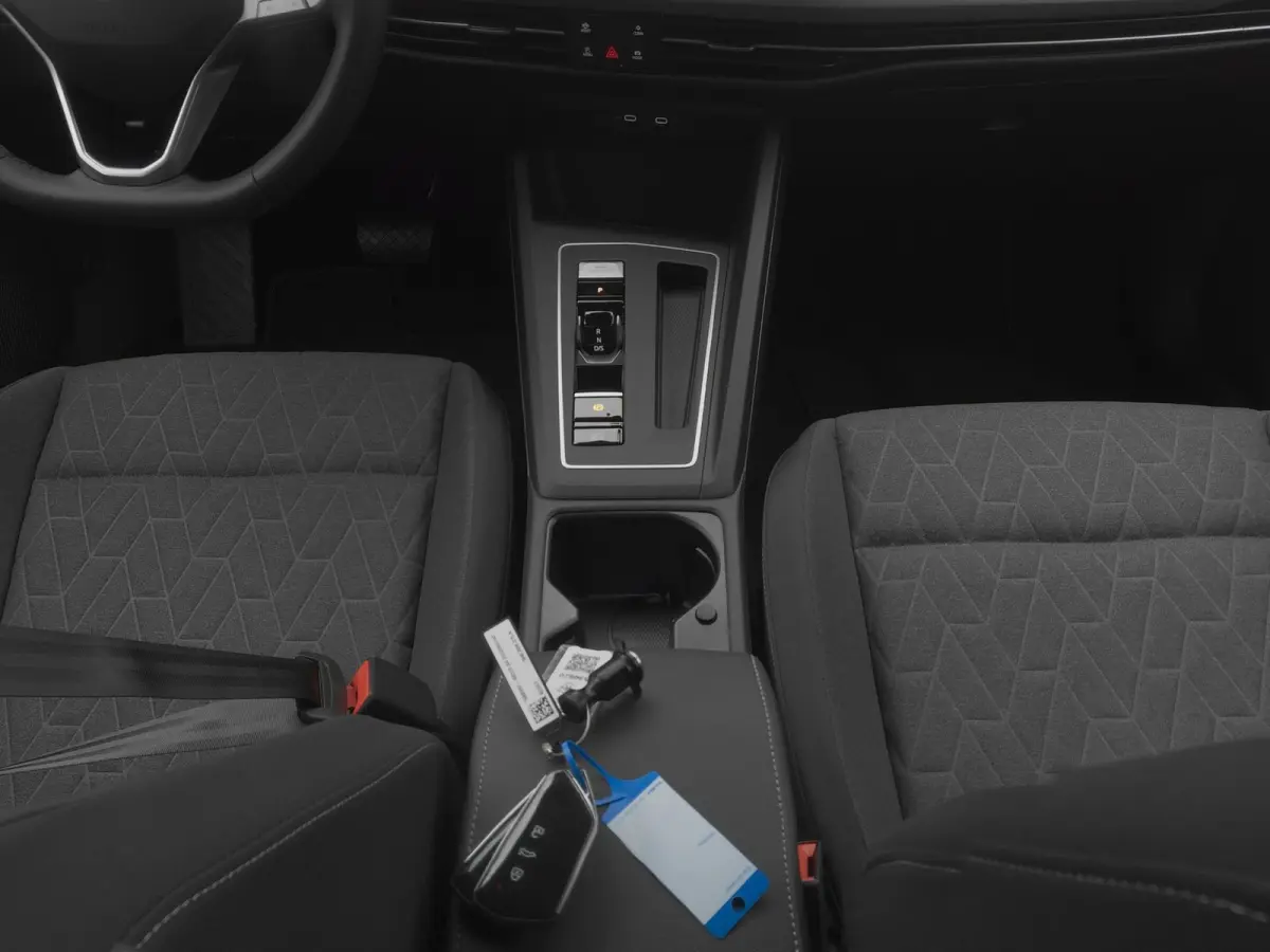 1.5 eHybrid Life Edition | CAMERA | ADAPTIVE | STOEL- EN STUURVERW.