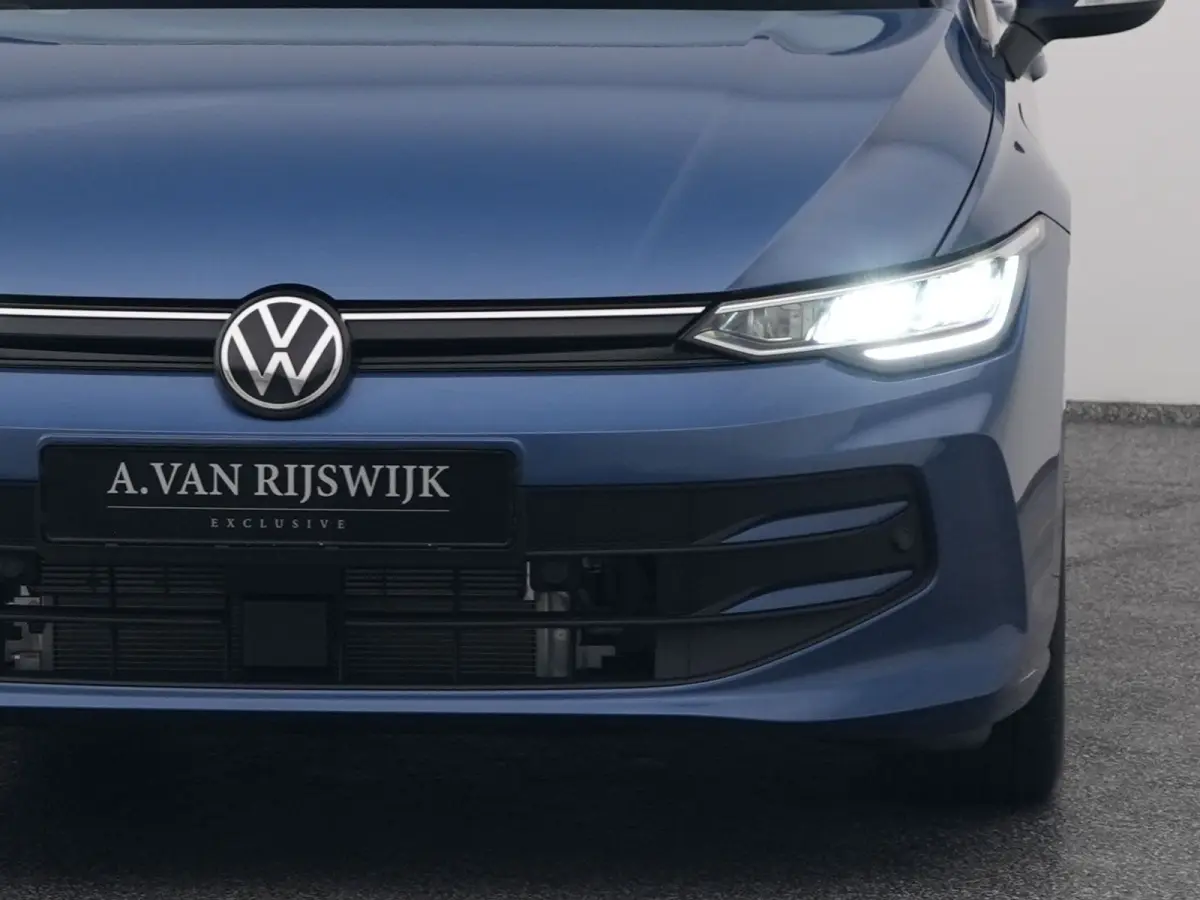 1.5 eHybrid Life Edition | CAMERA | ADAPTIVE | STOEL- EN STUURVERW.