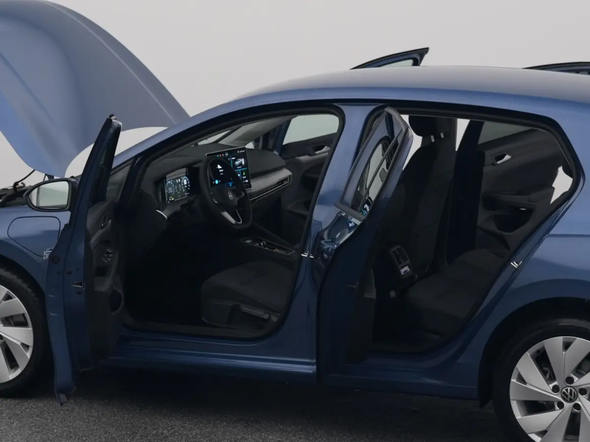 1.5 eHybrid Life Edition | CAMERA | ADAPTIVE | STOEL- EN STUURVERW.