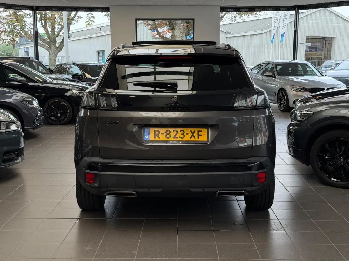 1.6 HYbrid 225 GT / pano / camera /