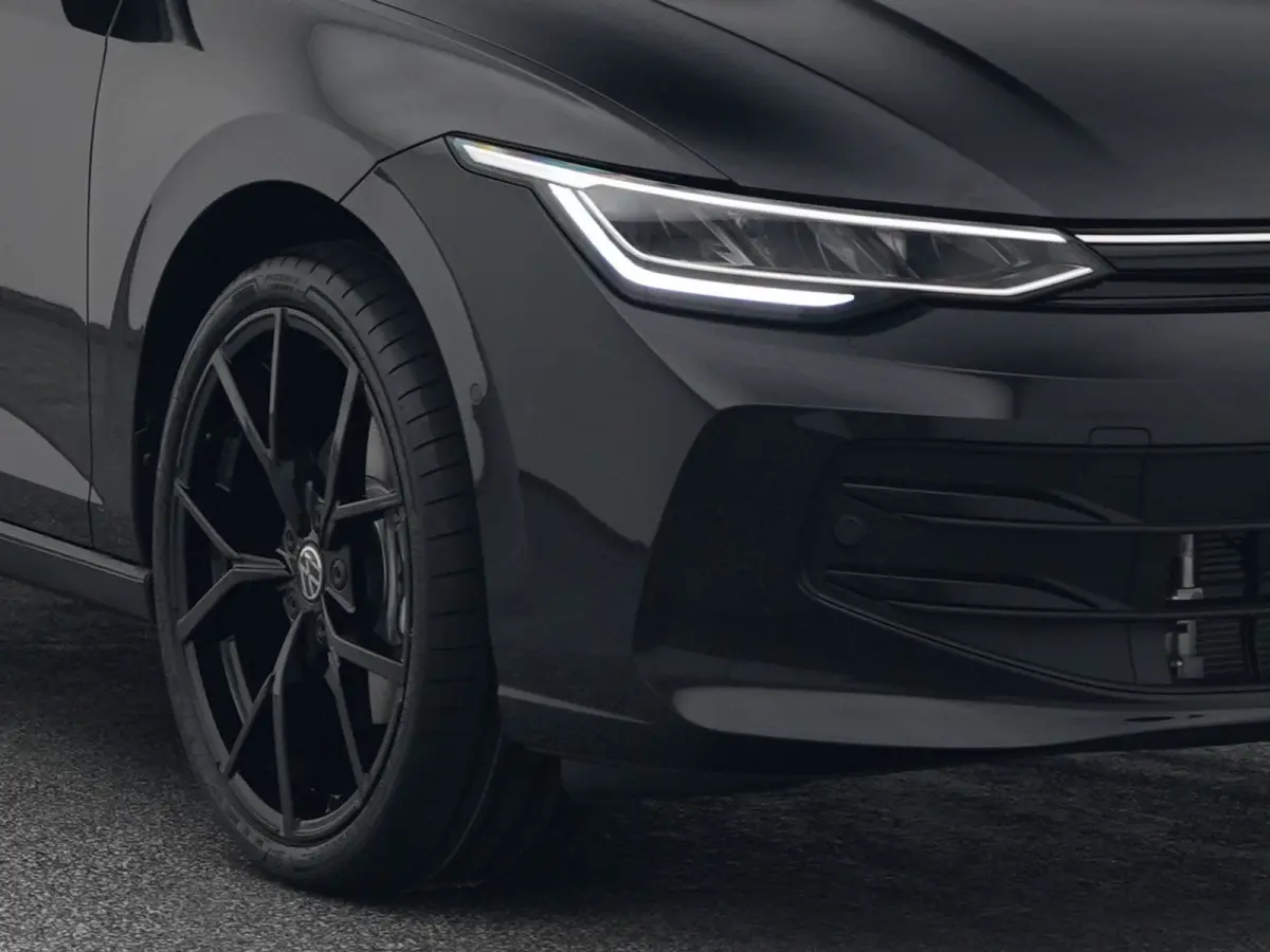 1.5 eHybrid Life Edition | CAMERA | ADAPTIVE | STOEL- EN STUURVERW.