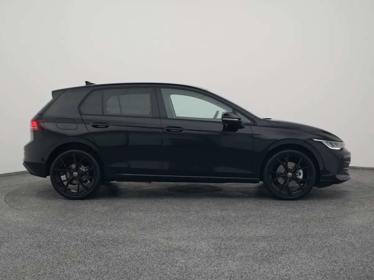 1.5 eHybrid Life Edition | CAMERA | ADAPTIVE | STOEL- EN STUURVERW.