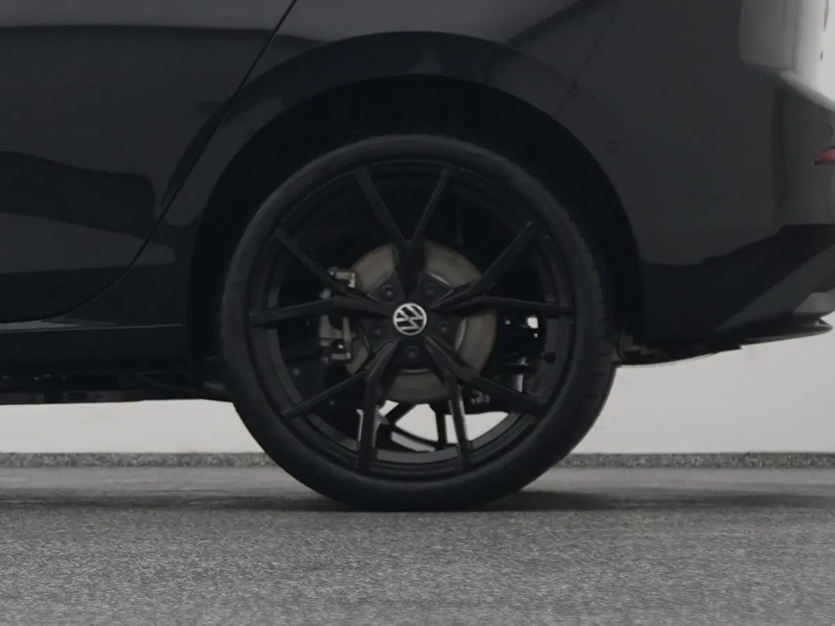 1.5 eHybrid Life Edition | CAMERA | ADAPTIVE | STOEL- EN STUURVERW.