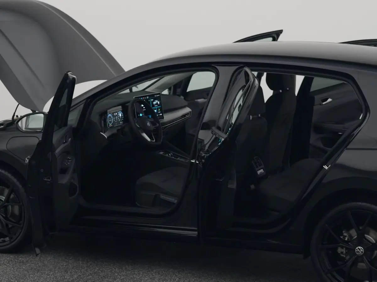 1.5 eHybrid Life Edition | CAMERA | ADAPTIVE | STOEL- EN STUURVERW.