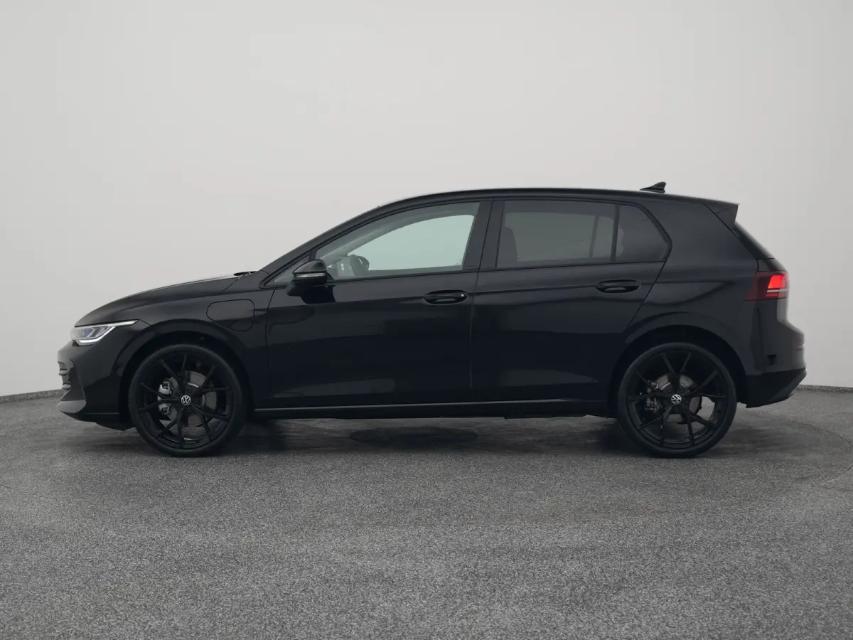 1.5 eHybrid Life Edition | CAMERA | ADAPTIVE | STOEL- EN STUURVERW.