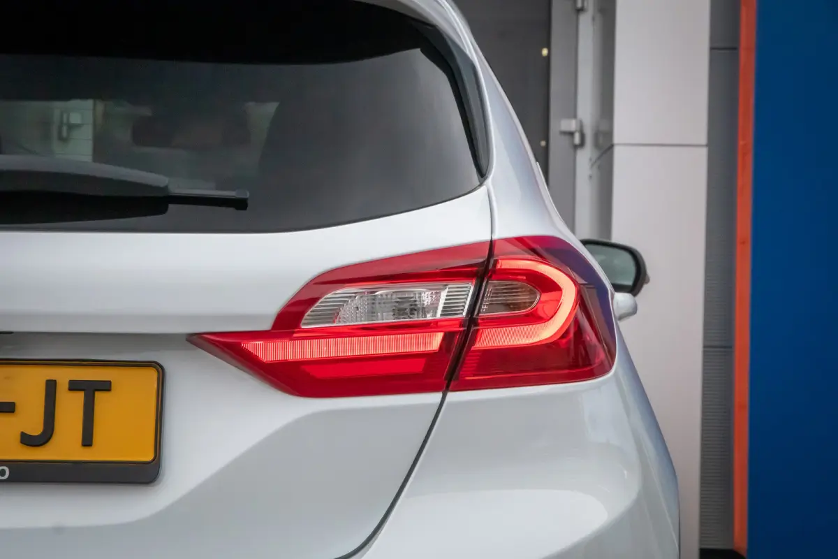 1.0 EcoBoost ST-Line | Cruise Control | Apple Carplay/Android Auto | Parkeersensoren achter | | Apple Carplay/Android Auto|telefoonintegratie premium | Cruise control | Keyless start