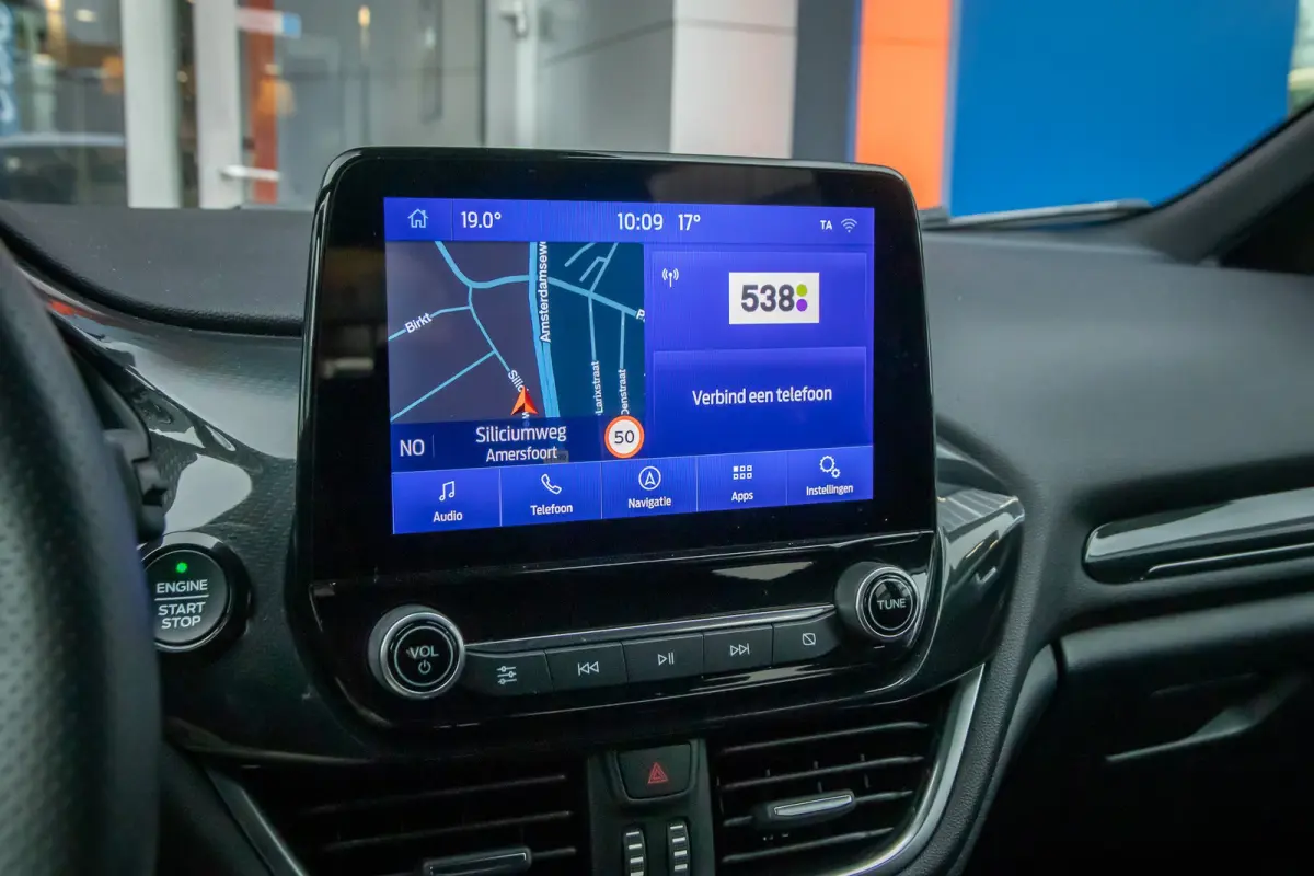 1.0 EcoBoost ST-Line | Cruise Control | Apple Carplay/Android Auto | Parkeersensoren achter | | Apple Carplay/Android Auto|telefoonintegratie premium | Cruise control | Keyless start
