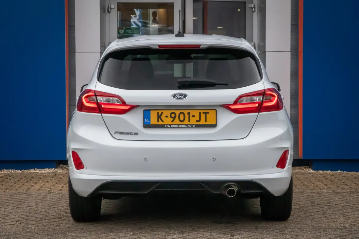 1.0 EcoBoost ST-Line | Cruise Control | Apple Carplay/Android Auto | Parkeersensoren achter | | Apple Carplay/Android Auto|telefoonintegratie premium | Cruise control | Keyless start