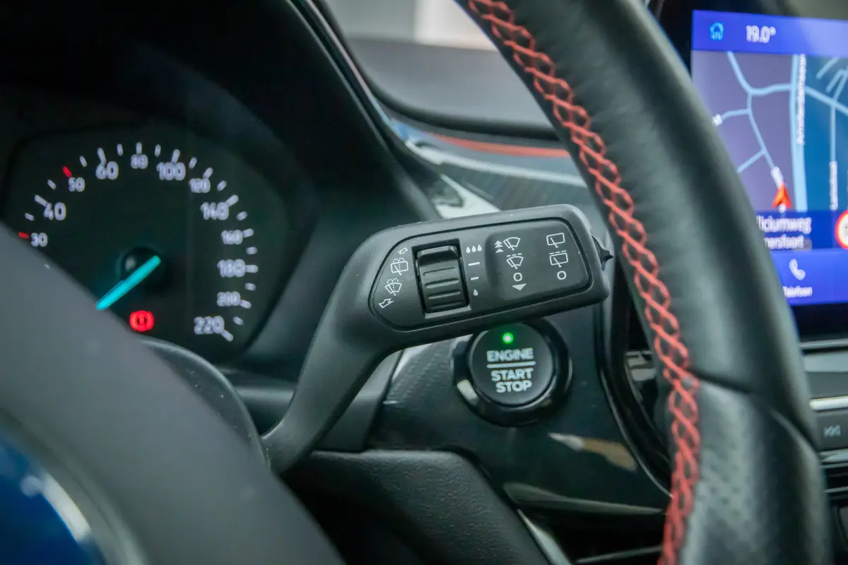 1.0 EcoBoost ST-Line | Cruise Control | Apple Carplay/Android Auto | Parkeersensoren achter | | Apple Carplay/Android Auto|telefoonintegratie premium | Cruise control | Keyless start