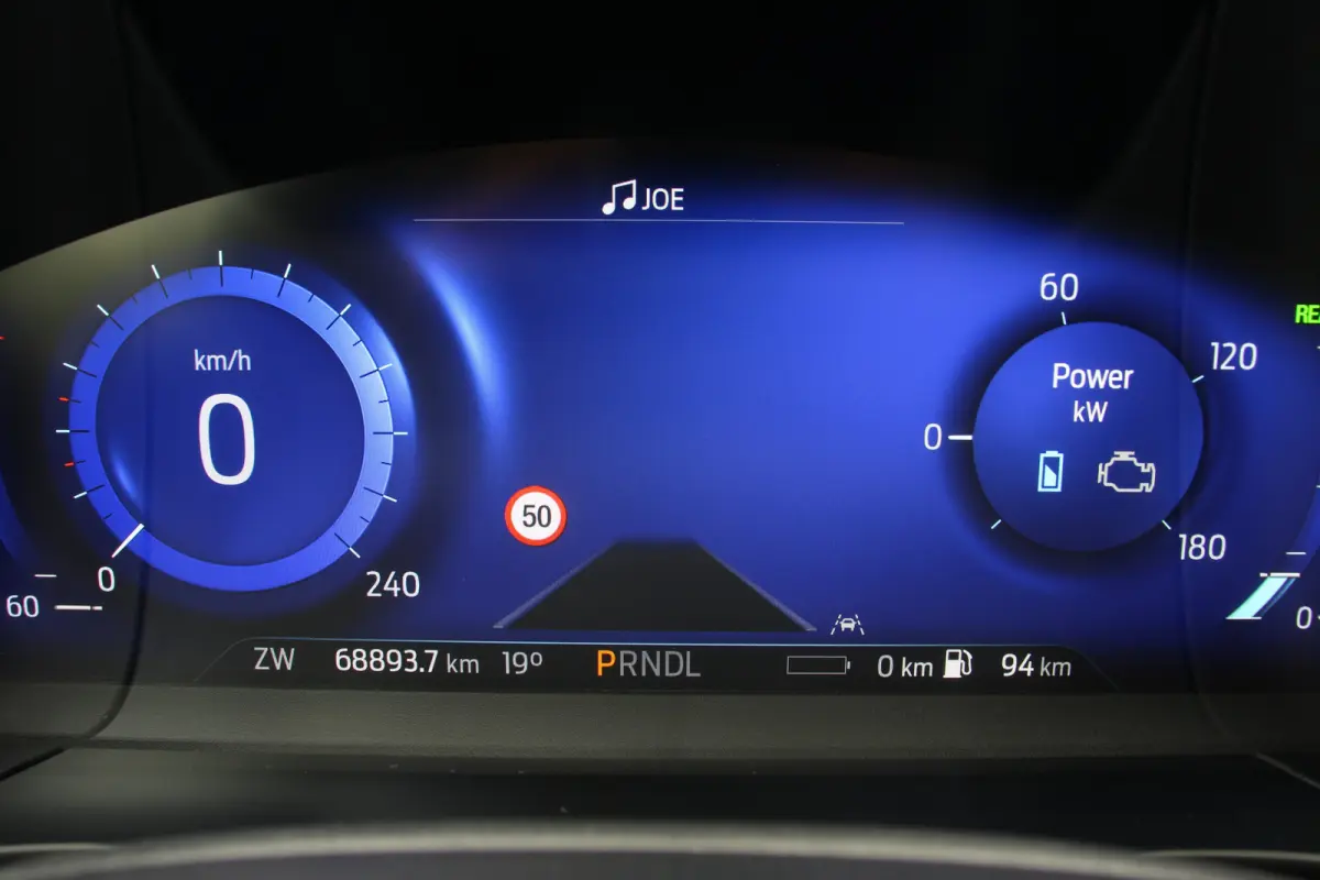 2.5 PHEV Titanium | NL-AUTO! | 1E EIGENAAR! | CAMERA | WINTERPACK | CRUISE | LANE ASSIST | PARK SENS V+A | NAVI | CLIMA
