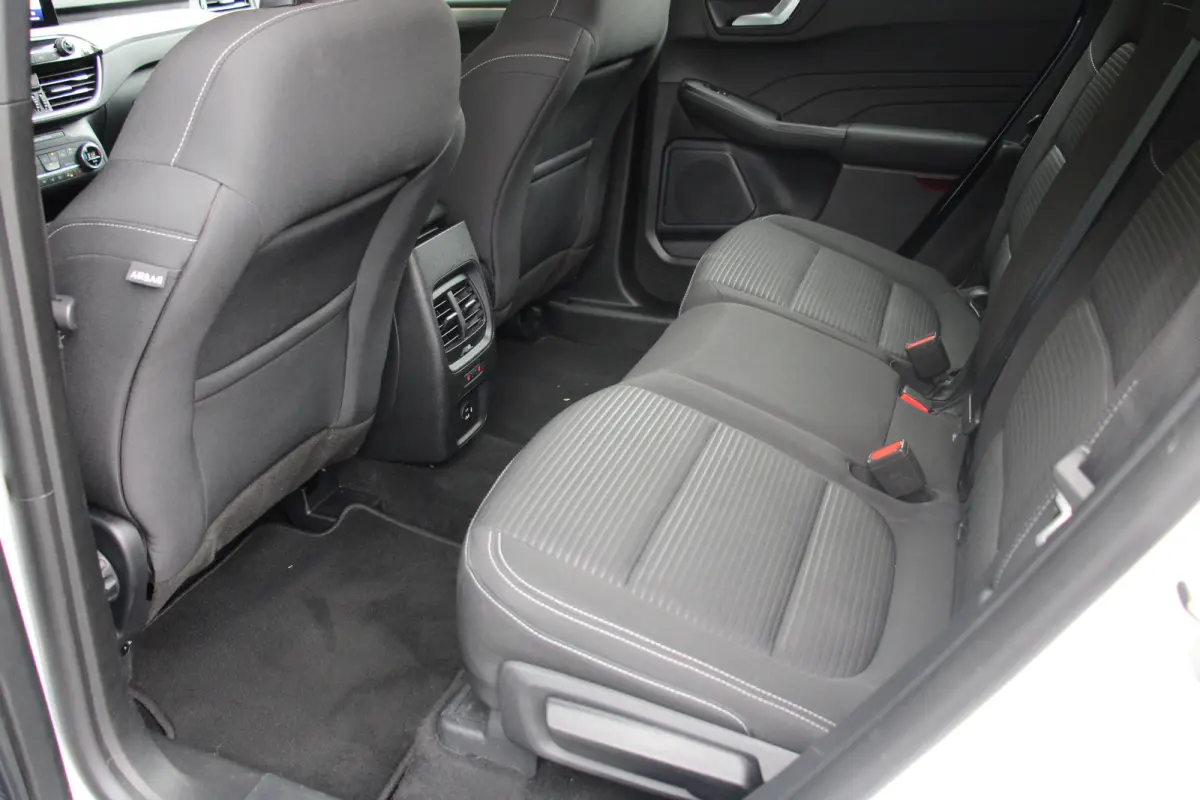 2.5 PHEV Titanium | NL-AUTO! | 1E EIGENAAR! | CAMERA | WINTERPACK | CRUISE | LANE ASSIST | PARK SENS V+A | NAVI | CLIMA