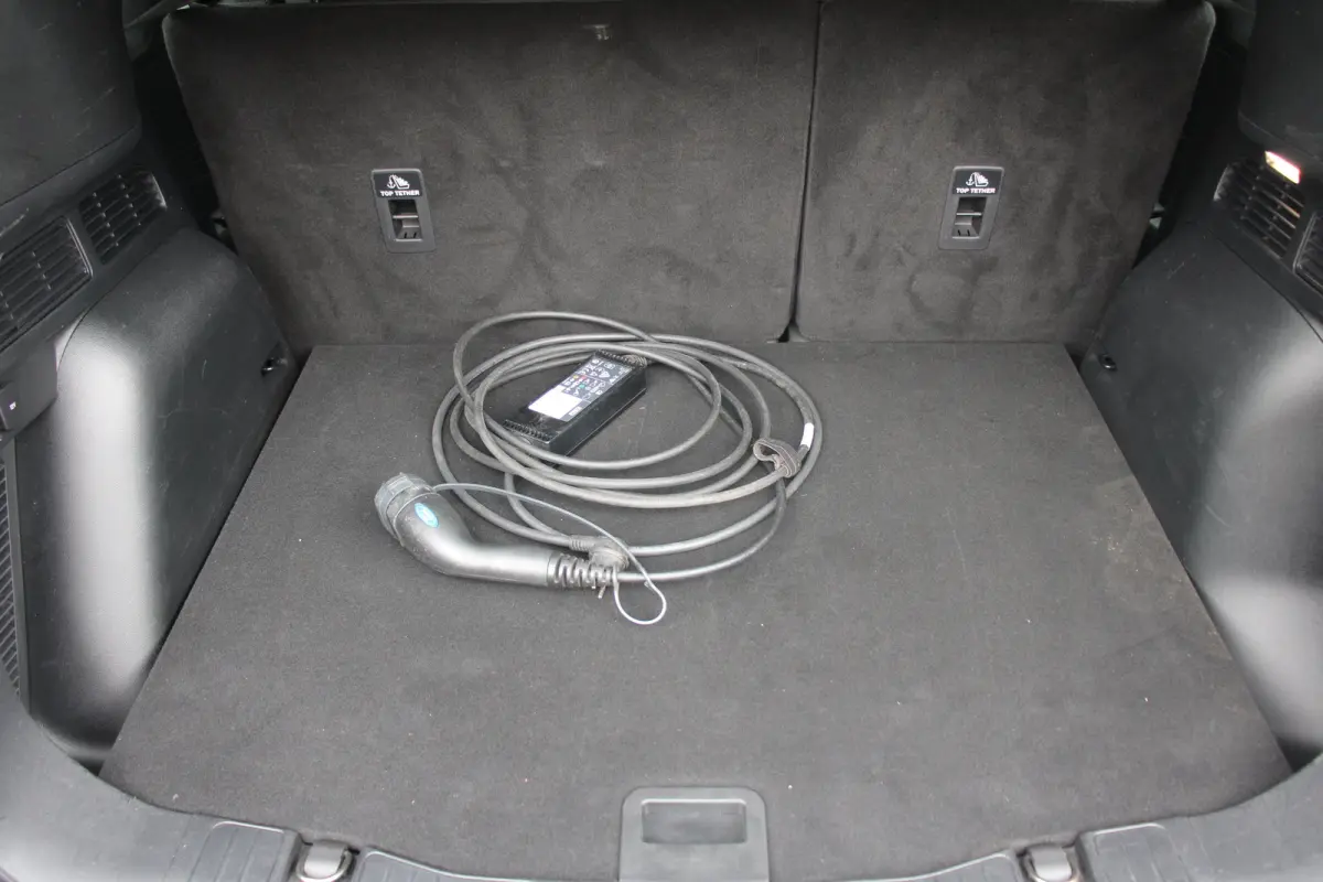 2.5 PHEV Titanium | NL-AUTO! | 1E EIGENAAR! | CAMERA | WINTERPACK | CRUISE | LANE ASSIST | PARK SENS V+A | NAVI | CLIMA