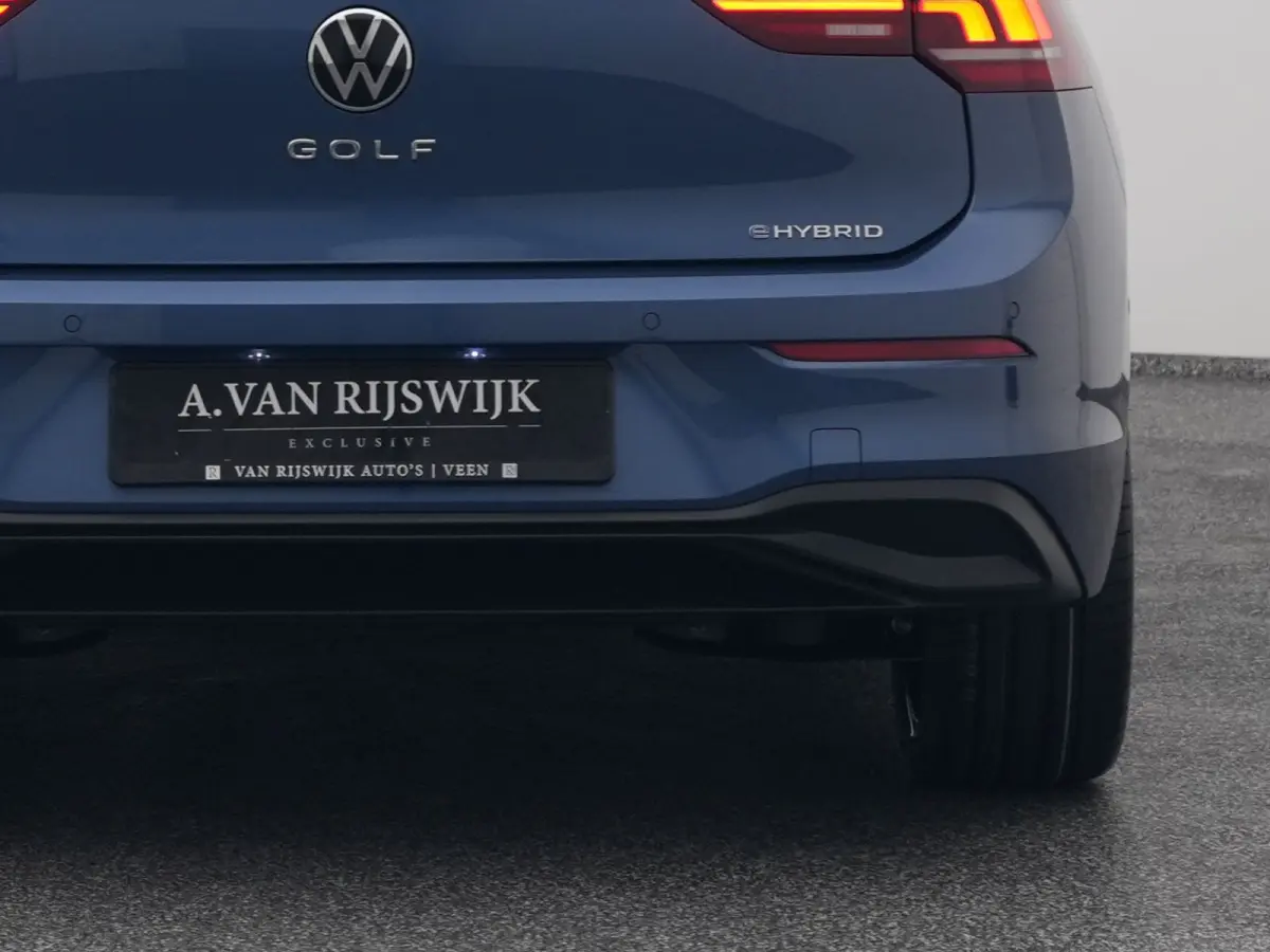 1.5 eHybrid Life Edition | CAMERA | ADAPTIVE | STOEL- EN STUURVERW.