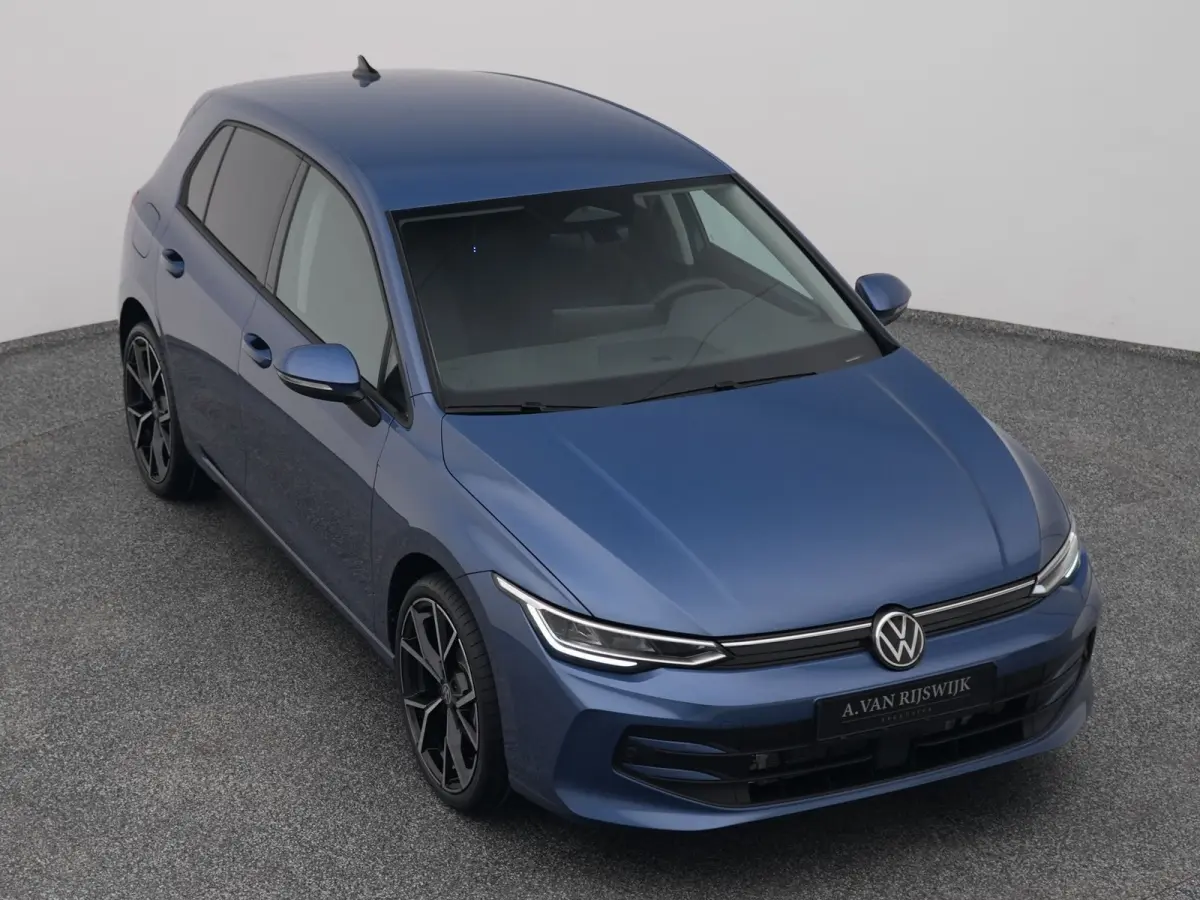 1.5 eHybrid Life Edition | CAMERA | ADAPTIVE | STOEL- EN STUURVERW.