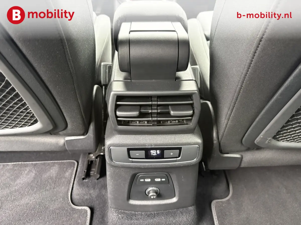40 Launch edition Advanced 77 kWh Warmtepomp NL Auto! | Head-Up | Achteruitrijcamera | Adaptive Cruise Control | Apple CarPlay