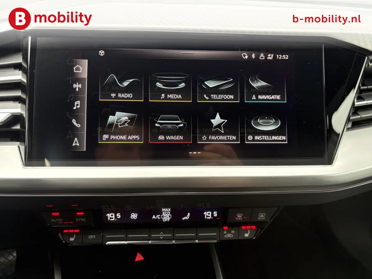 40 Launch edition Advanced 77 kWh Warmtepomp NL Auto! | Head-Up | Achteruitrijcamera | Adaptive Cruise Control | Apple CarPlay