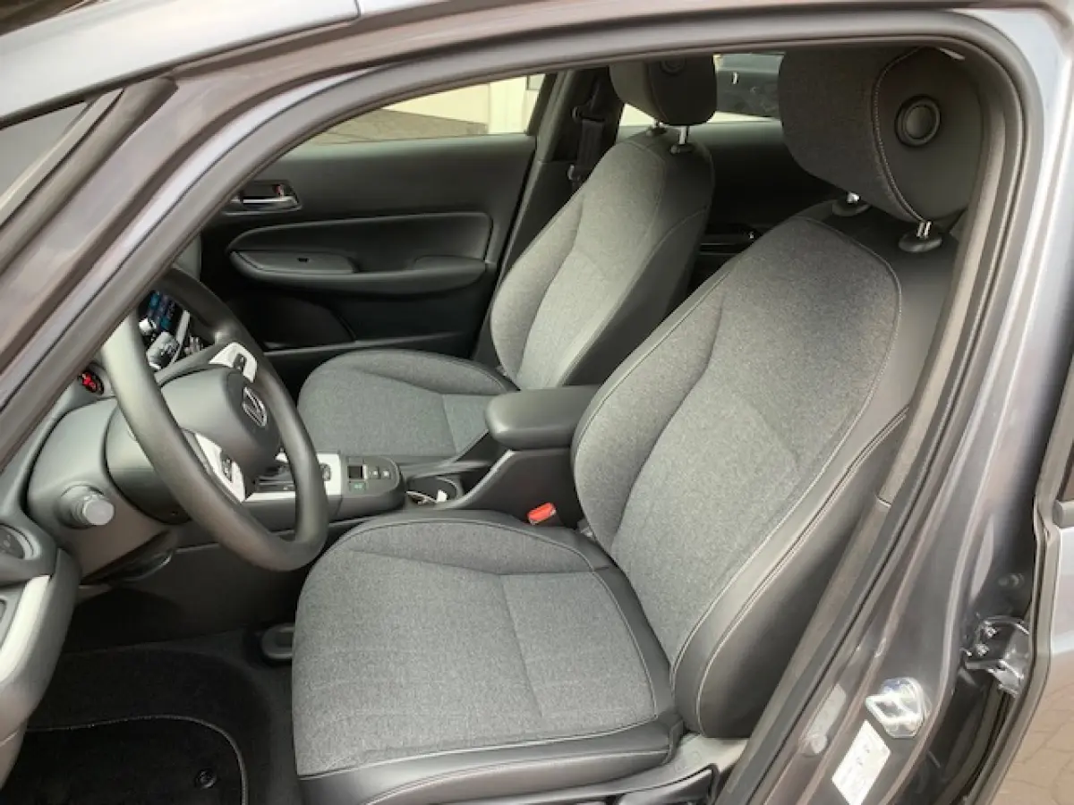 1.5 e:HEV Elegance, automaat, 6357 KM ! .