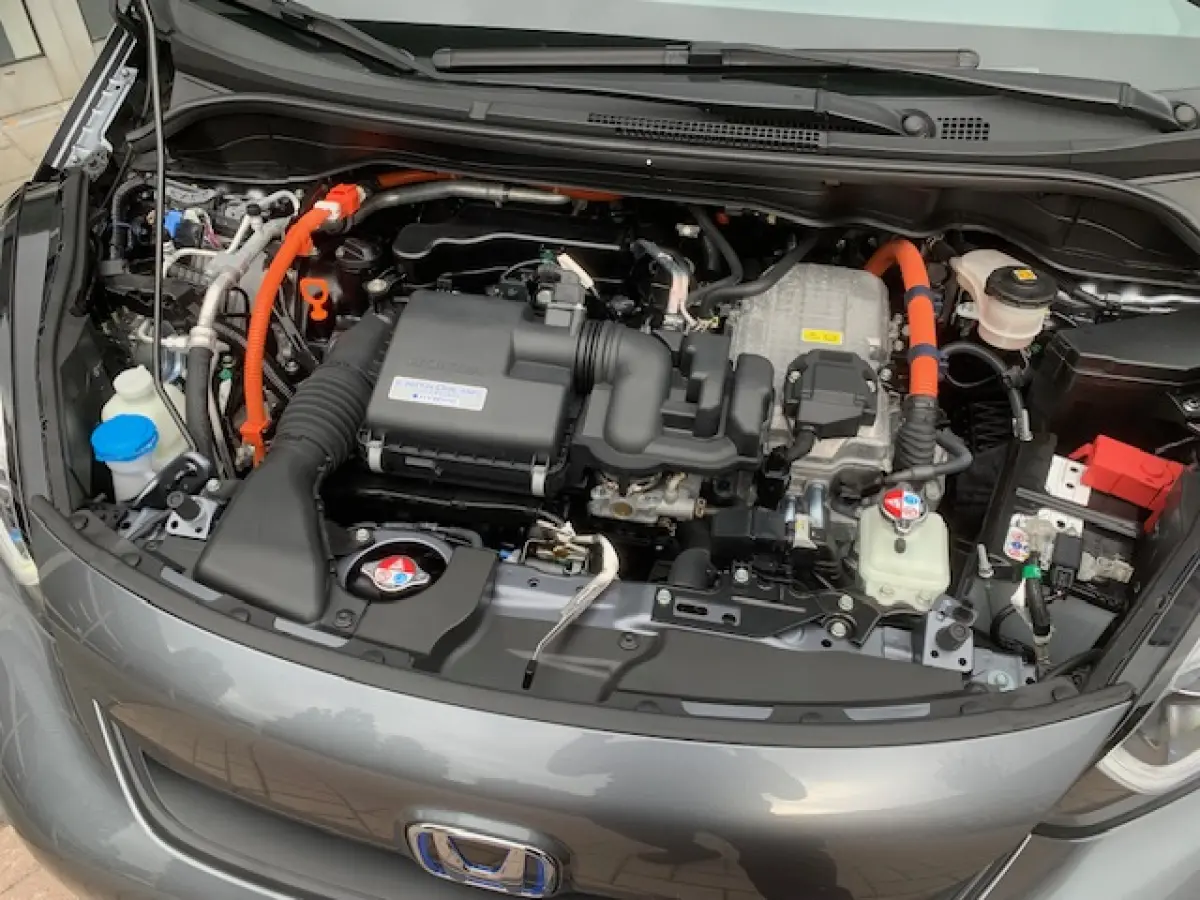 1.5 e:HEV Elegance, automaat, 6357 KM ! .