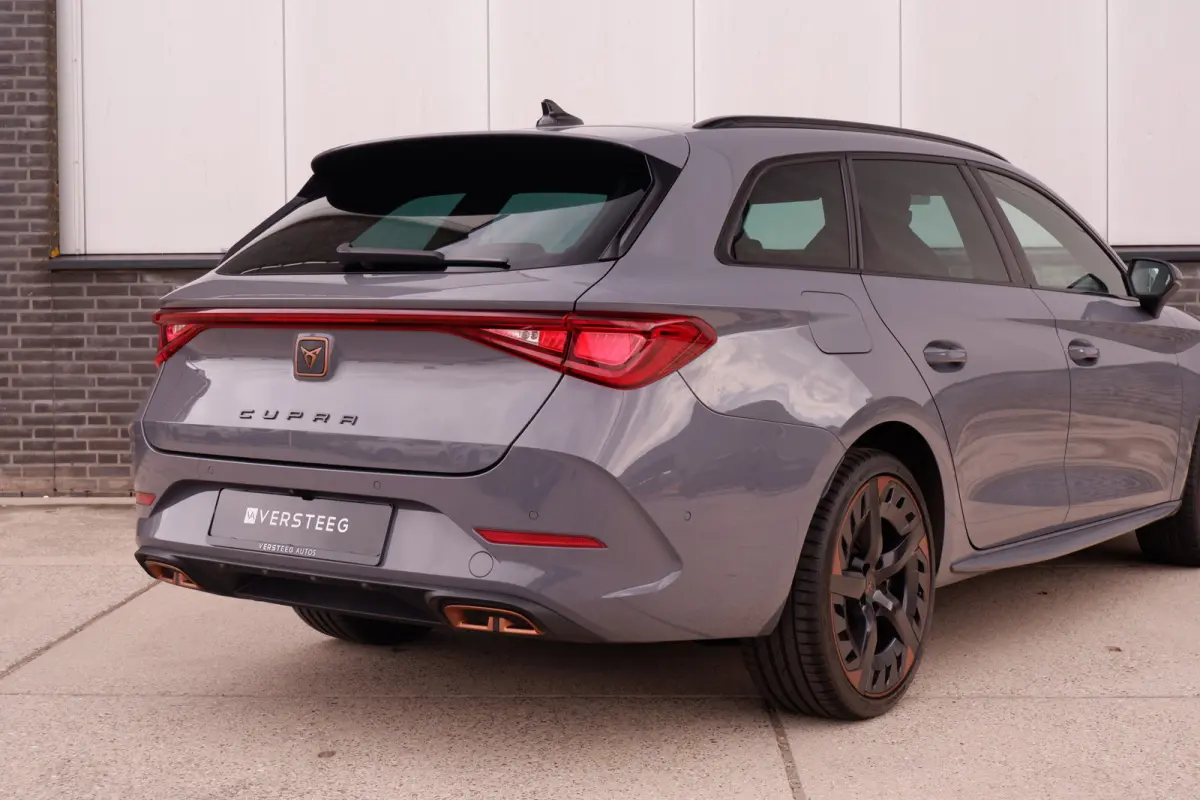 1.4 e-Hybrid VZ 245PK | Sfeerverlichting | Camera | Carplay | LED |