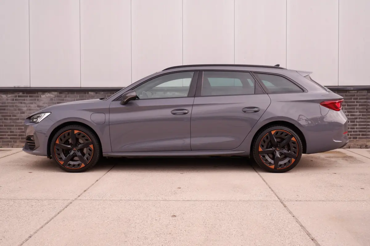 1.4 e-Hybrid VZ 245PK | Sfeerverlichting | Camera | Carplay | LED |