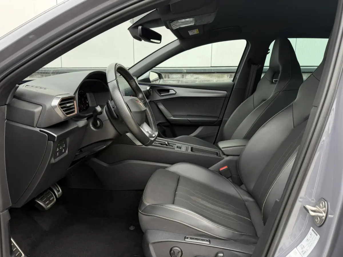 1.4 e-Hybrid VZ 245PK | Sfeerverlichting | Camera | Carplay | LED |