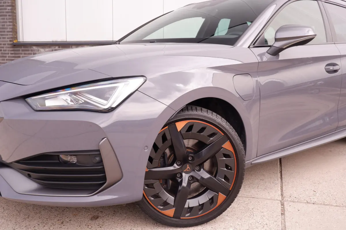 1.4 e-Hybrid VZ 245PK | Sfeerverlichting | Camera | Carplay | LED |