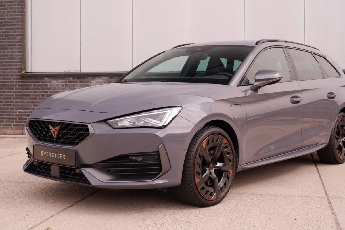 1.4 e-Hybrid VZ 245PK | Sfeerverlichting | Camera | Carplay | LED |