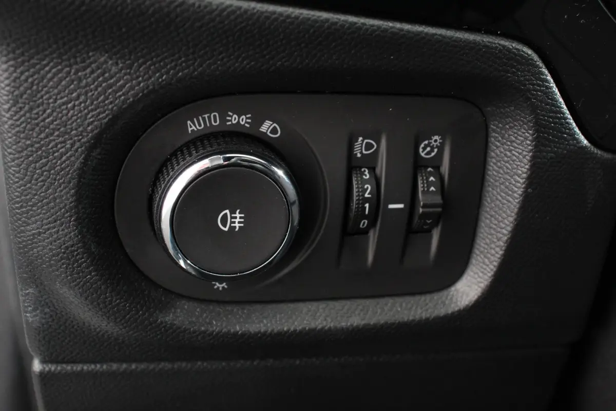 1.2 Turbo 100pk GS Line Opel Corsa 1.2 GS Line  Navigatie  Apple Carplay/Android Auto  Climate Control  Cruise Control  Lichtmetalen velgen  Sportstoelen