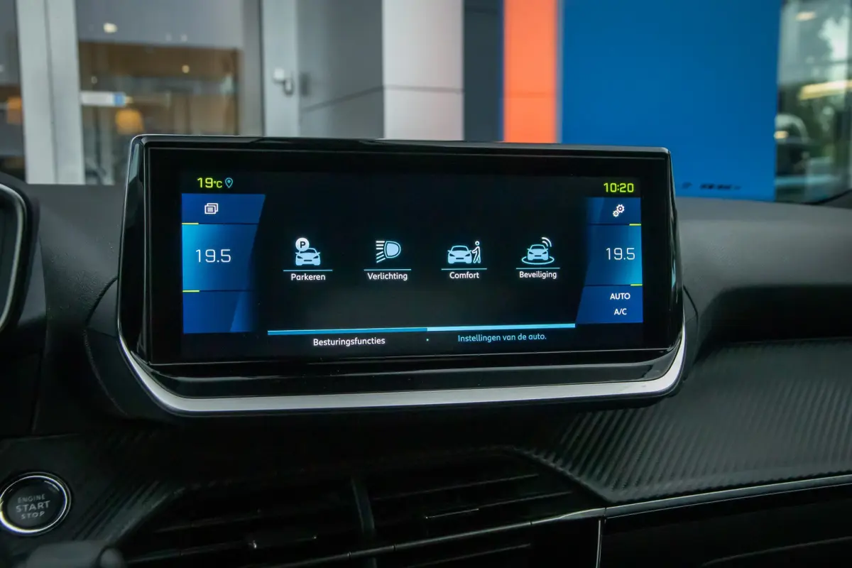 EV Allure 50 kWh | Cruise control | Parkeersensor achter | Lane Asist | Apple Carplay/Android Auto | | Apple Carplay/Android Auto|telefoonintegratie premium | Cruise control | Parkeersensor 