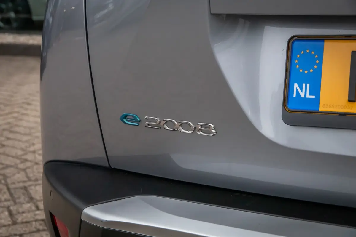 EV Allure 50 kWh | Cruise control | Parkeersensor achter | Lane Asist | Apple Carplay/Android Auto | | Apple Carplay/Android Auto|telefoonintegratie premium | Cruise control | Parkeersensor 