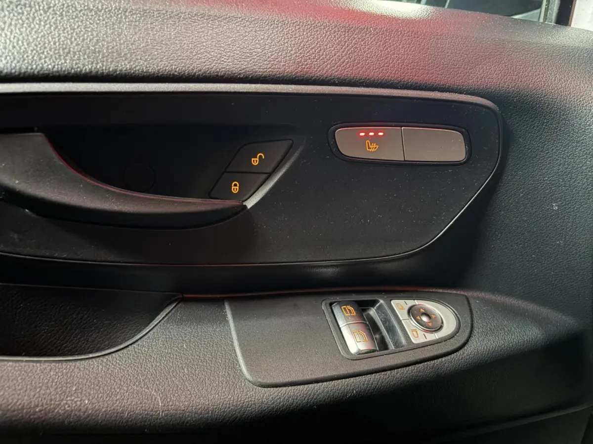PRO L3 90 kWh |9-PERS.|CRUISE|STOELVERW.