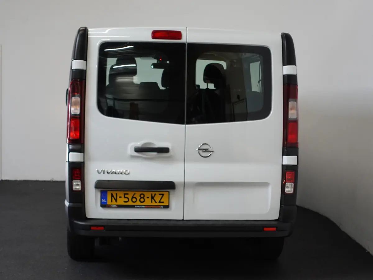 1.6 CDTI L1H1 9persoons PERSONENBUS Opel Vivaro Combi 1.6 CDTI L1H1 9-PERSOONS Personenbus Incl. BTW/Bpm Airco Bluetooth