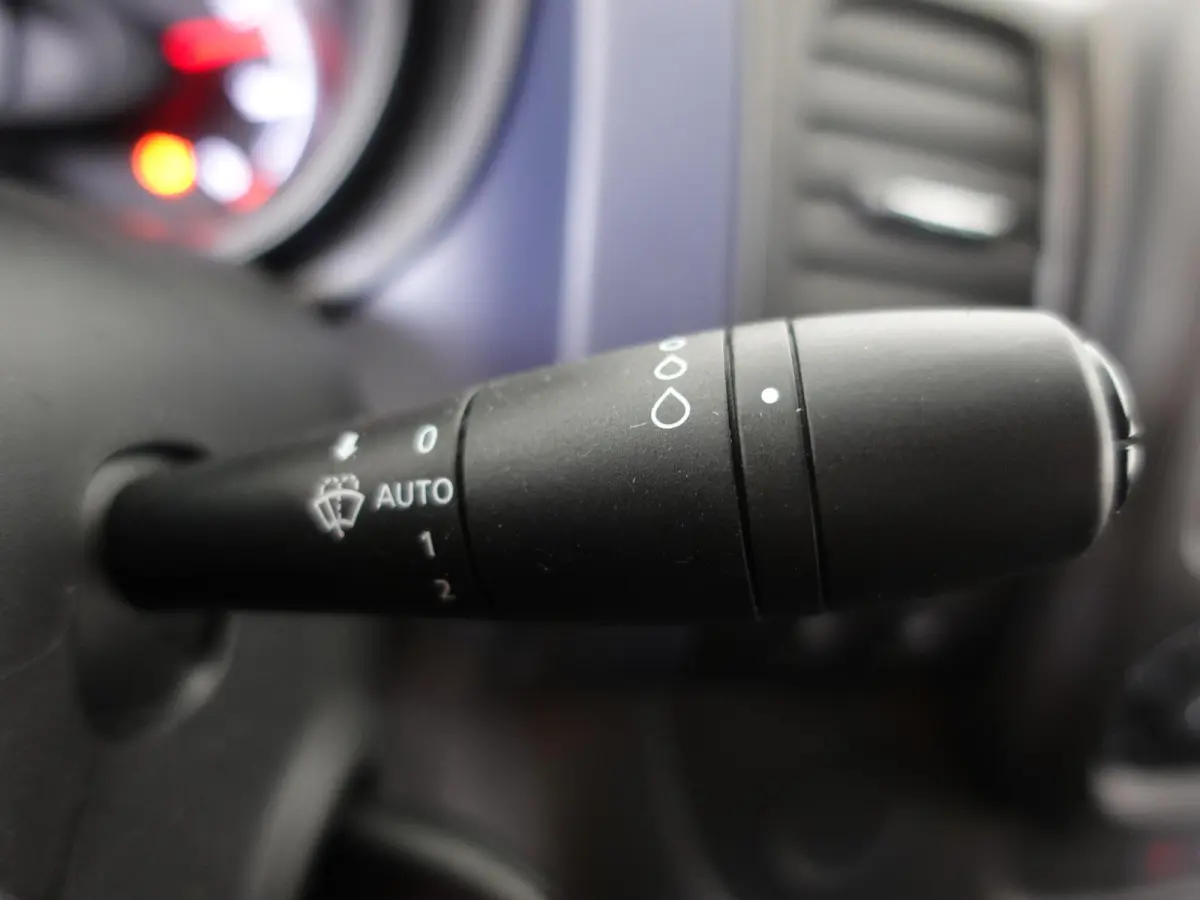 1.6 CDTI L1H1 9persoons PERSONENBUS Opel Vivaro Combi 1.6 CDTI L1H1 9-PERSOONS Personenbus Incl. BTW/Bpm Airco Bluetooth