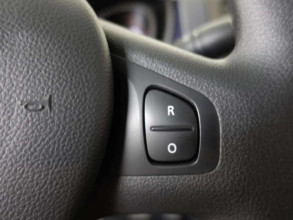 1.6 CDTI L1H1 9persoons PERSONENBUS Opel Vivaro Combi 1.6 CDTI L1H1 9-PERSOONS Personenbus Incl. BTW/Bpm Airco Bluetooth