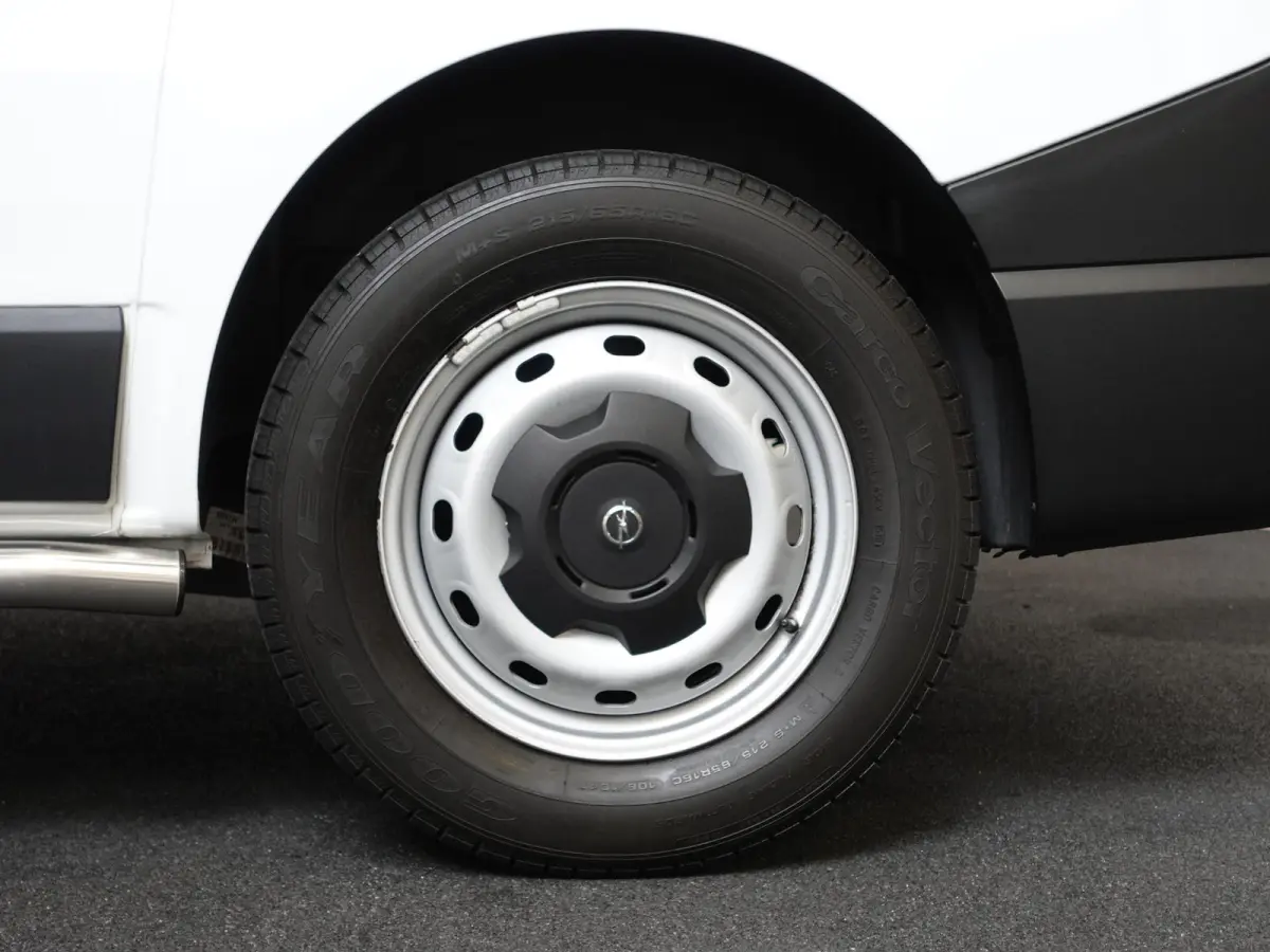 1.6 CDTI L1H1 9persoons PERSONENBUS Opel Vivaro Combi 1.6 CDTI L1H1 9-PERSOONS Personenbus Incl. BTW/Bpm Airco Bluetooth