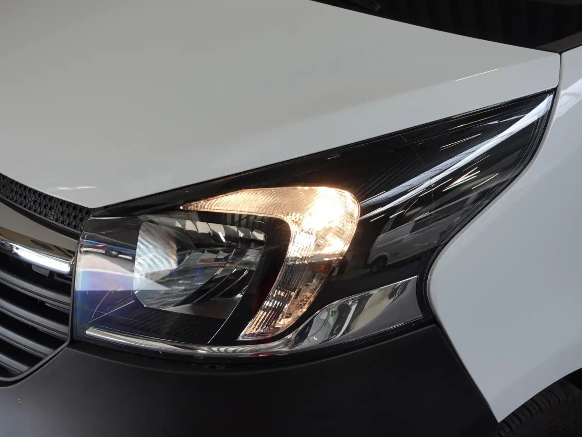 1.6 CDTI L1H1 9persoons PERSONENBUS Opel Vivaro Combi 1.6 CDTI L1H1 9-PERSOONS Personenbus Incl. BTW/Bpm Airco Bluetooth