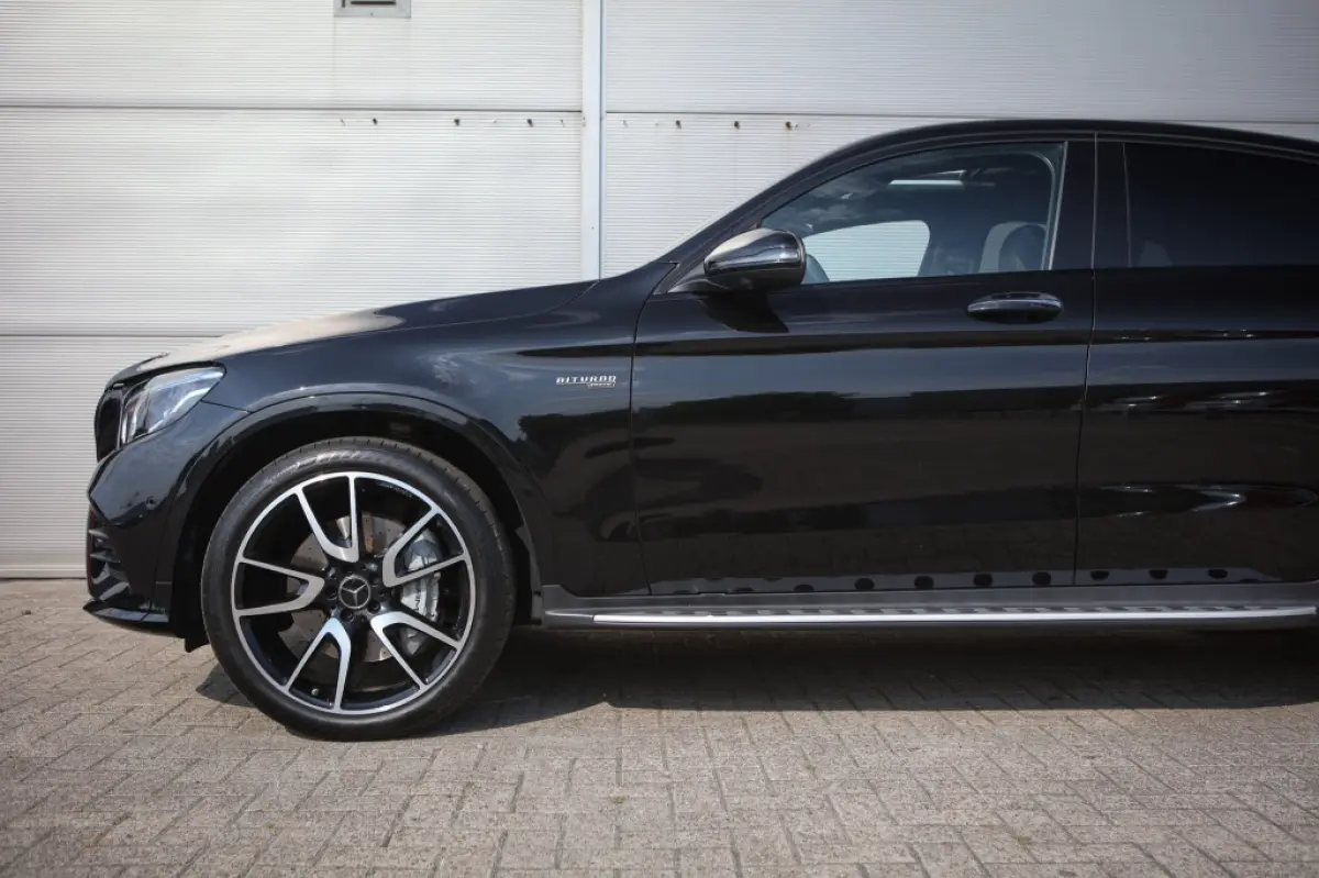 AMG 43 4MATIC | Pano | Memory | Carbon |