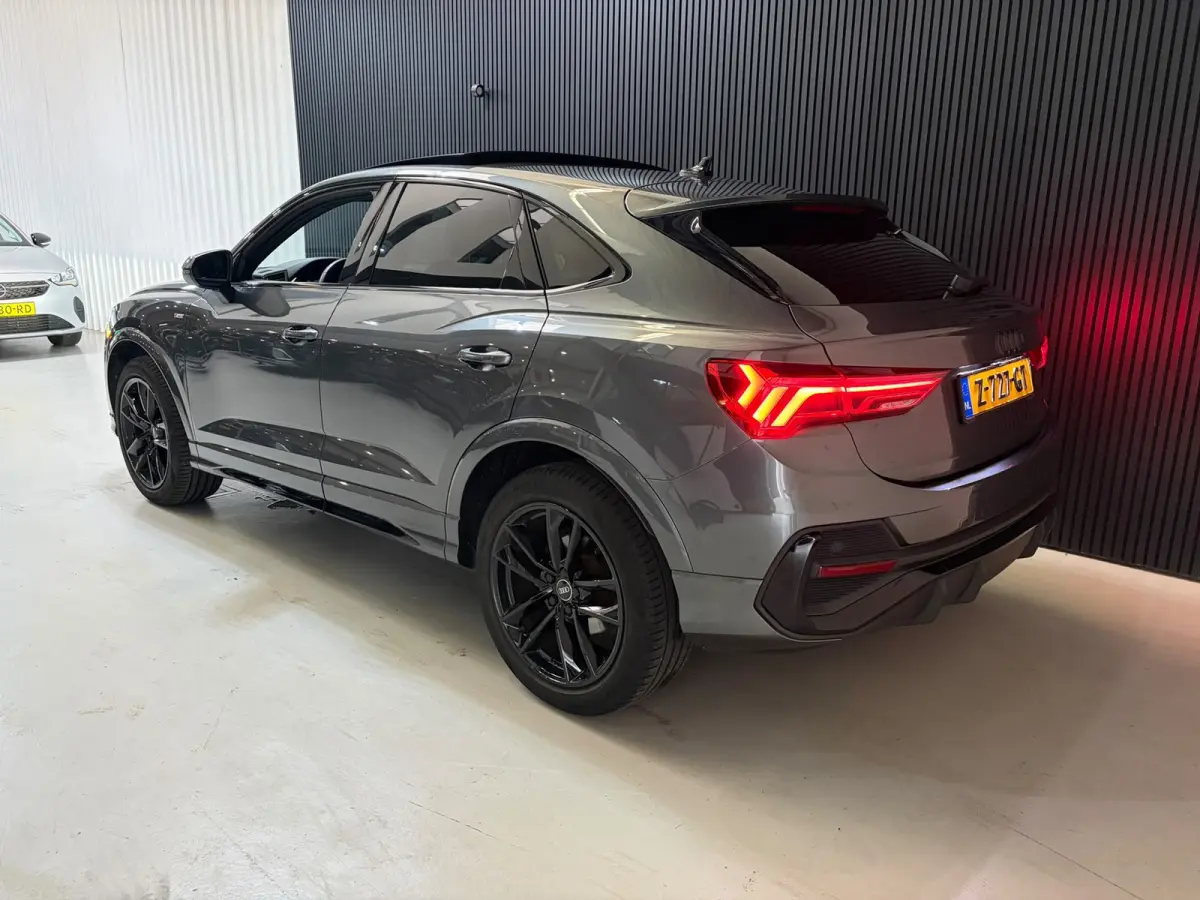 35 TFSI S Edition 3X S-LINE PANO/CAM/KEYLESS