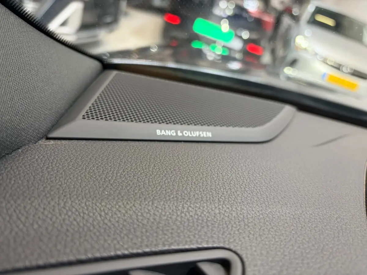 35 TFSI S Edition 3X S-LINE PANO/CAM/KEYLESS