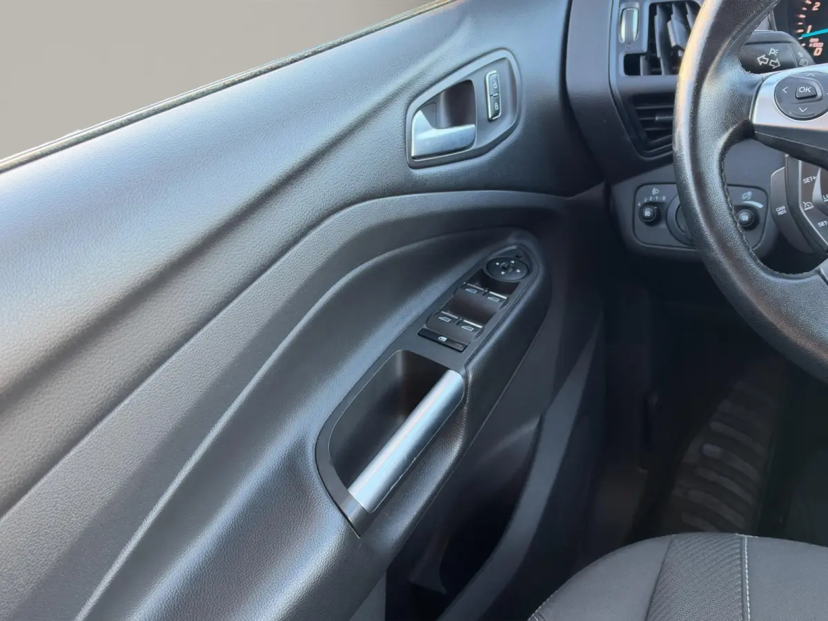 1.5 Titanium Plus Clima Stoelverwarming Trekhaak