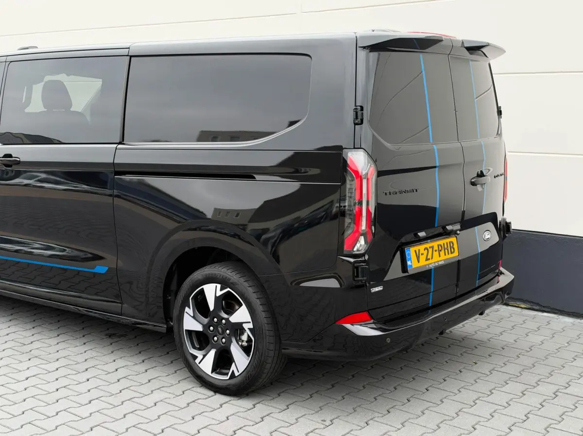 320 2.5 PHEV L2H1 DC Sport | Full LED | Assist pakket | Winterpakket | Trekhaak