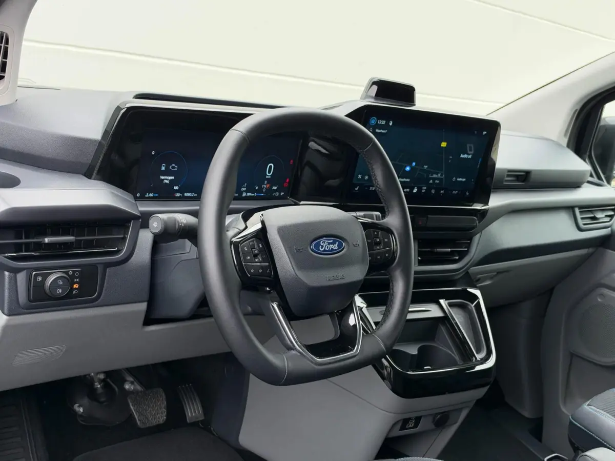 320 2.5 PHEV L2H1 DC Sport | Full LED | Assist pakket | Winterpakket | Trekhaak