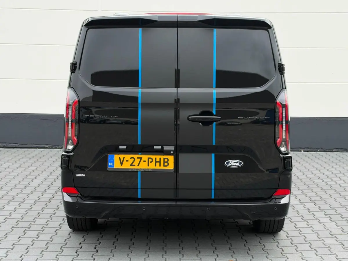 320 2.5 PHEV L2H1 DC Sport | Full LED | Assist pakket | Winterpakket | Trekhaak