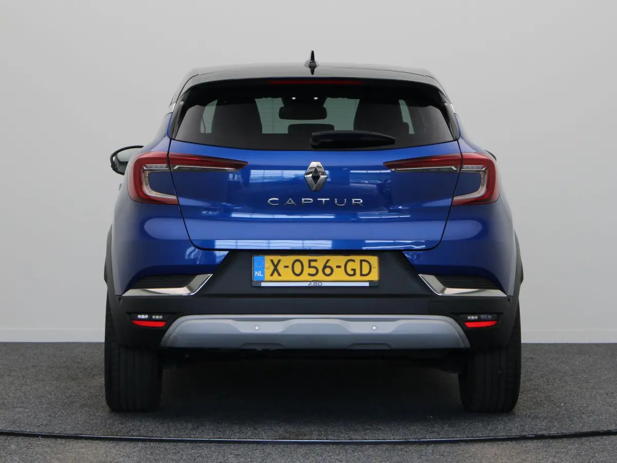 TCe 90pk techno | Dealer onderhouden | 360 Camera | Climate control | 18" Lichtmetaal | BOSE audio |