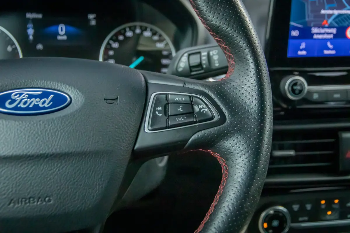 1.0 EcoBoost ST-Line Black | Cruise Control | Airco Automatisch Apple Carplay/Android Auto | | Apple Carplay/Android Auto|telefoonintegratie premium | Cruise control | Parkeersensor achter