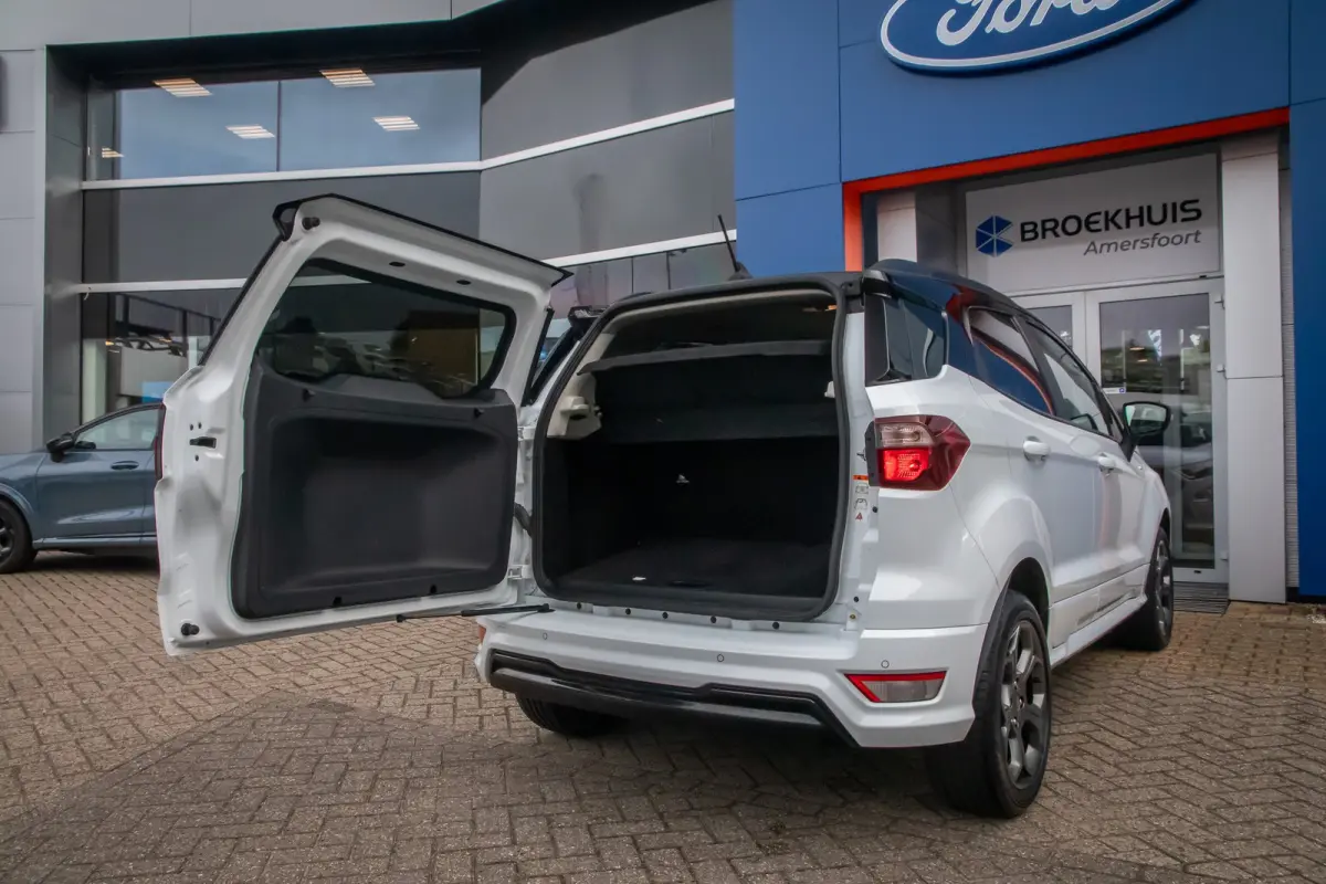 1.0 EcoBoost ST-Line Black | Cruise Control | Airco Automatisch Apple Carplay/Android Auto | | Apple Carplay/Android Auto|telefoonintegratie premium | Cruise control | Parkeersensor achter